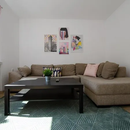 Apartament Bright Near Cismigiu And Old Town Bukareszt