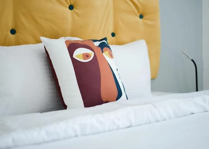 アパート Bright Near Cismigiu And Old Town *